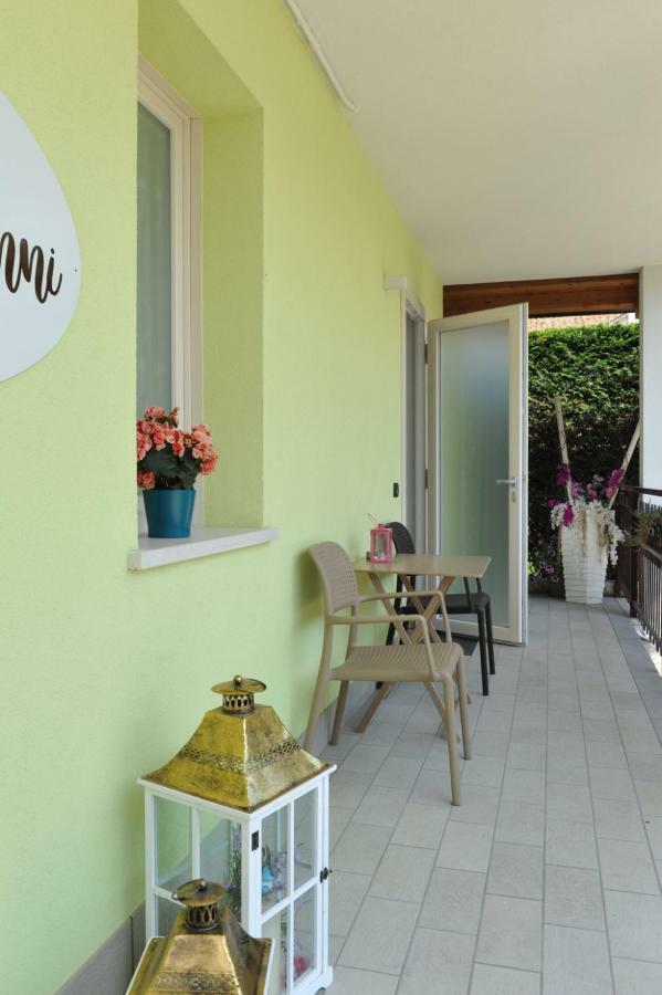 ホテル La Casa Dei Nonni Sul Garda ペスキエーラ・デル・ガルダ エクステリア 写真